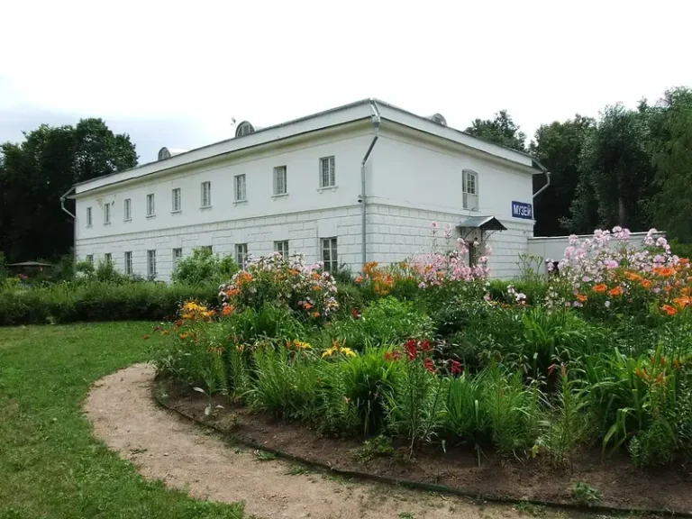 Кузьминский лесопарк
