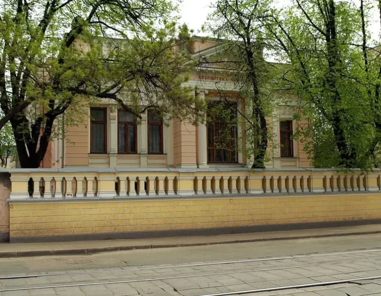 Новослободская