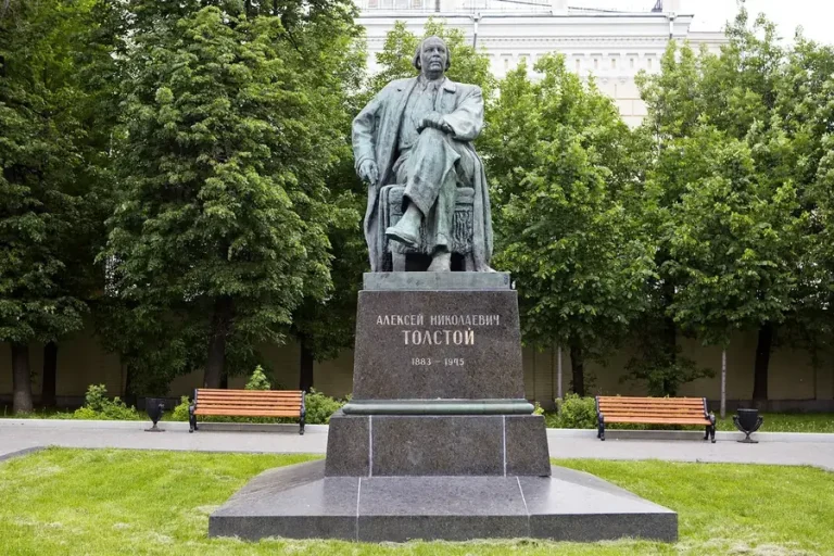 А. Н. Толстому