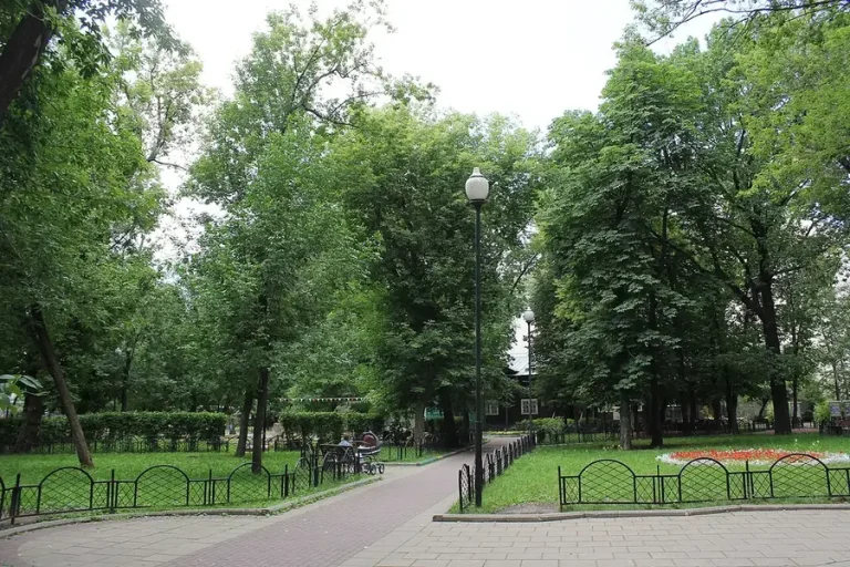 Милютинский парк