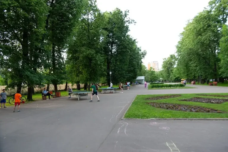 Перовский парк