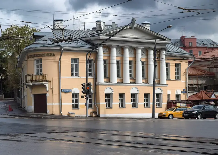Фото: Собрание