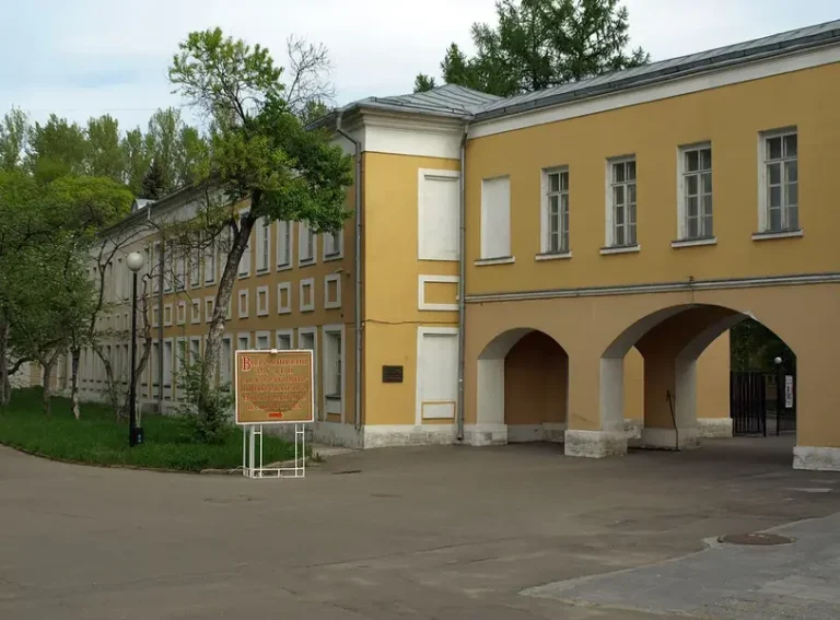 Всероссийский музей декоративно-прикладного и народного искусства